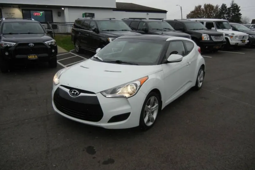 2013 Hyundai Veloster Base Turbo Ultimate photo 1