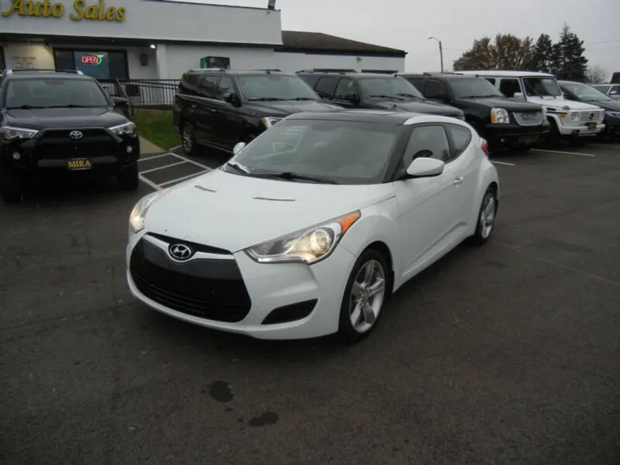 2013 Hyundai Veloster Base Turbo Ultimate photo 1