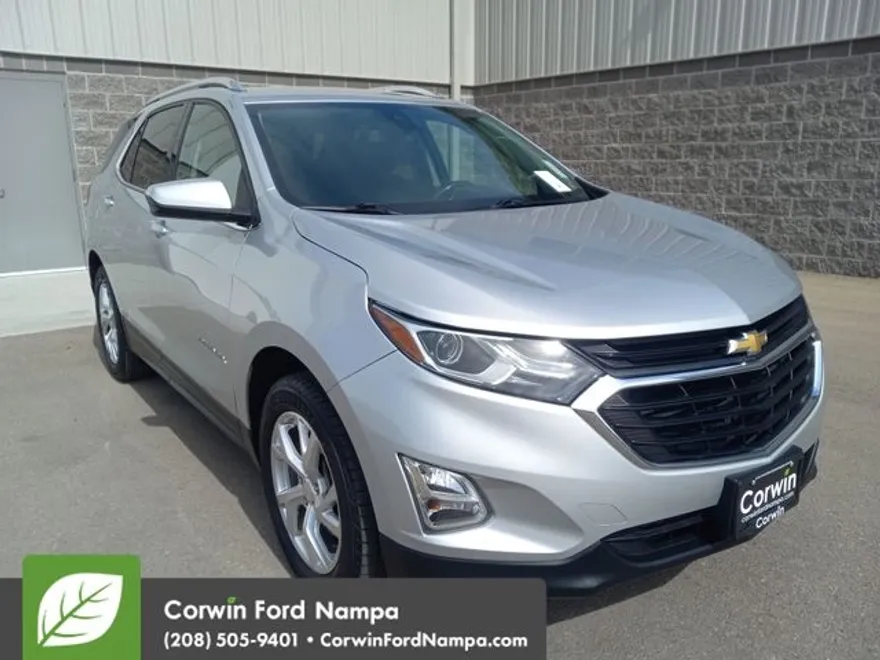 2020 Chevrolet Equinox LT photo 1