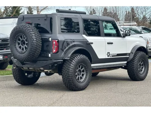 2024 Ford Bronco Badlands photo 4