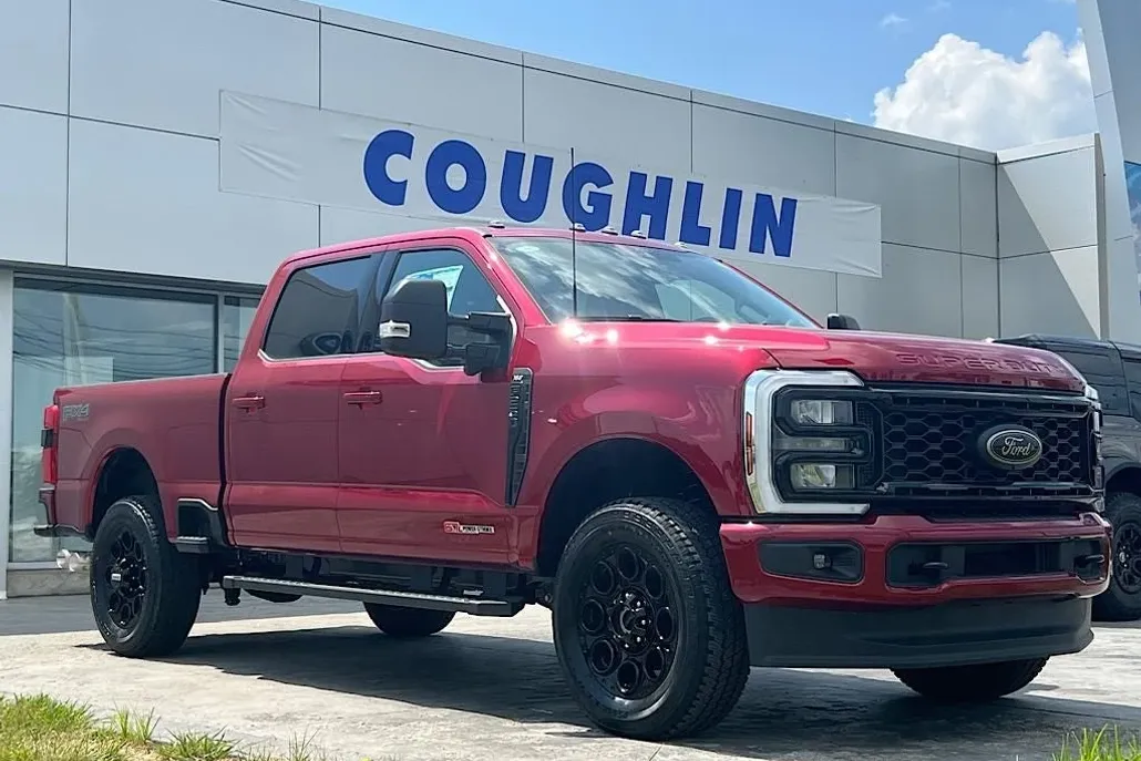 2025 Ford F-250 XLT photo 1