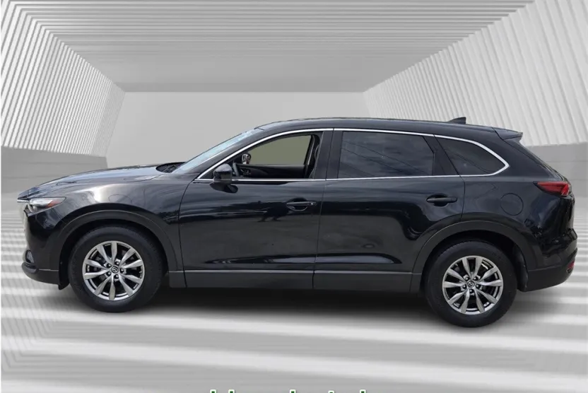 2019 Mazda CX-9 Touring photo 1