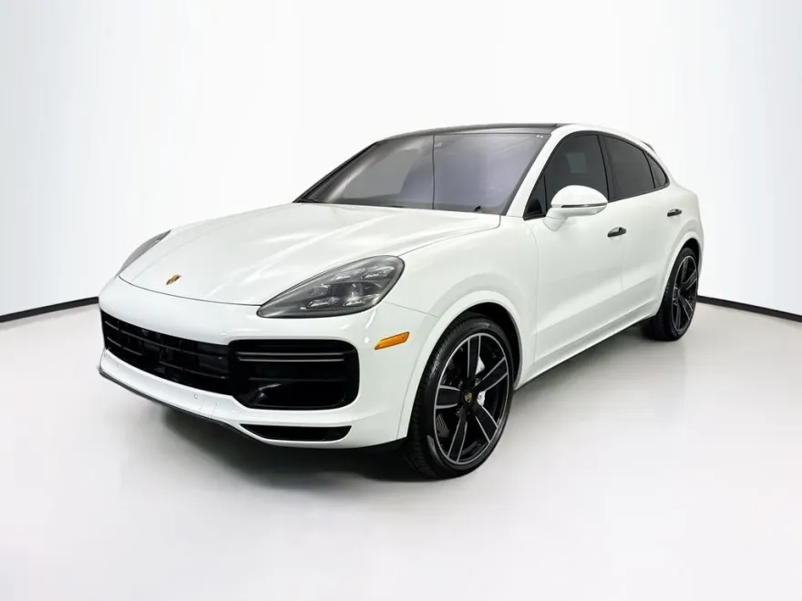 2023 Porsche Cayenne Turbo Coupe photo 1