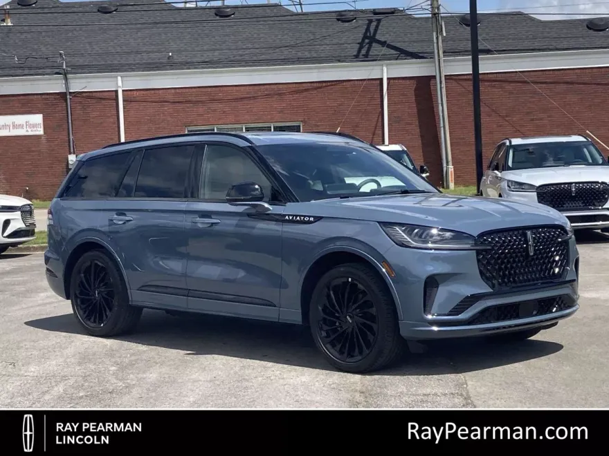 2025 Lincoln Aviator Reserve photo 1