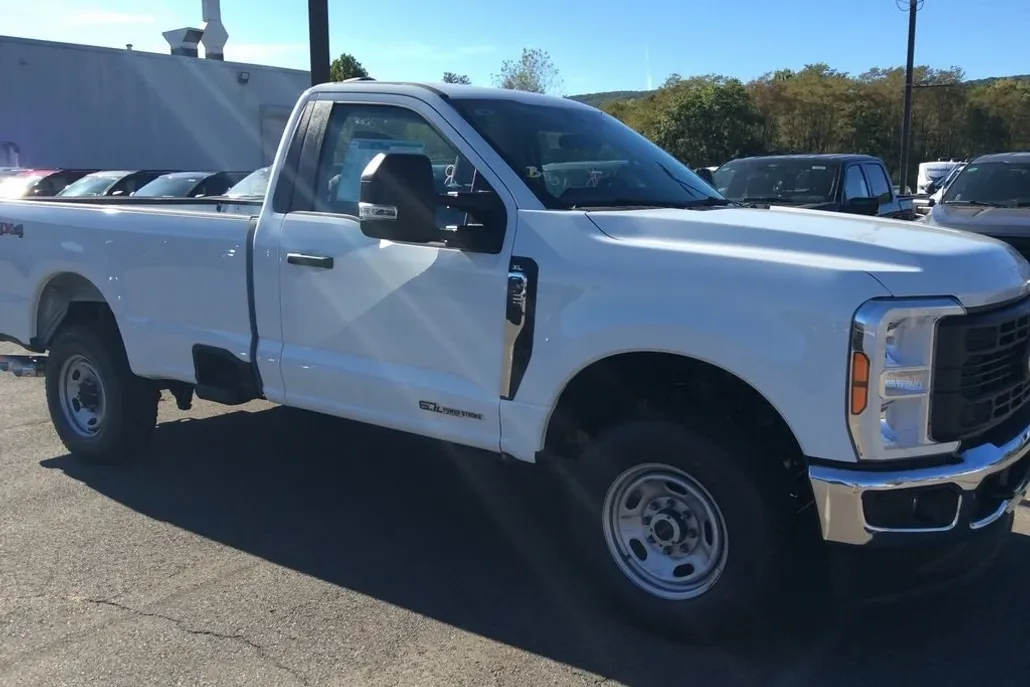 2026 Ford F-250 photo 1