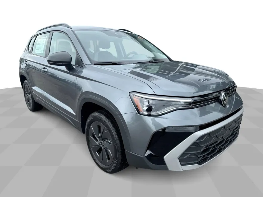 2025 Volkswagen Taos S photo 1