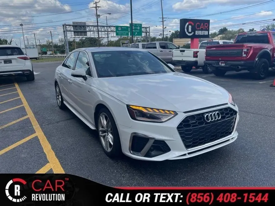 2023 Audi A4 S line Premium Plus Quattro photo 1