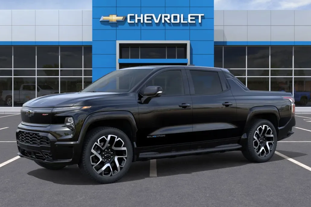 2024 Chevrolet Silverado EV RST photo 1