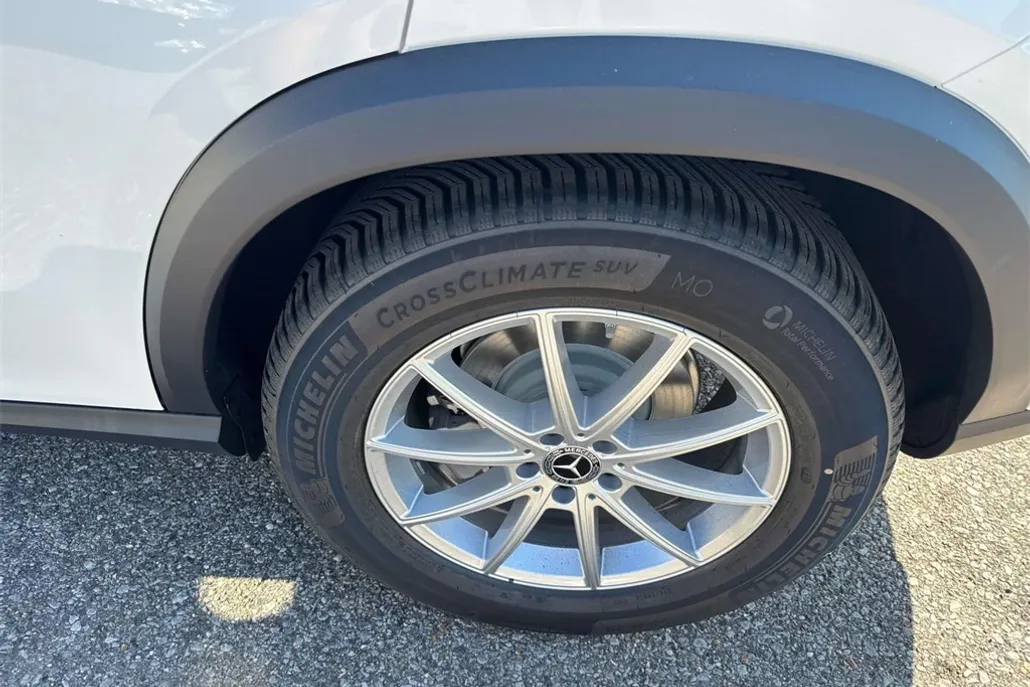 2026 Mercedes Benz GLE 350 4MATIC photo 1