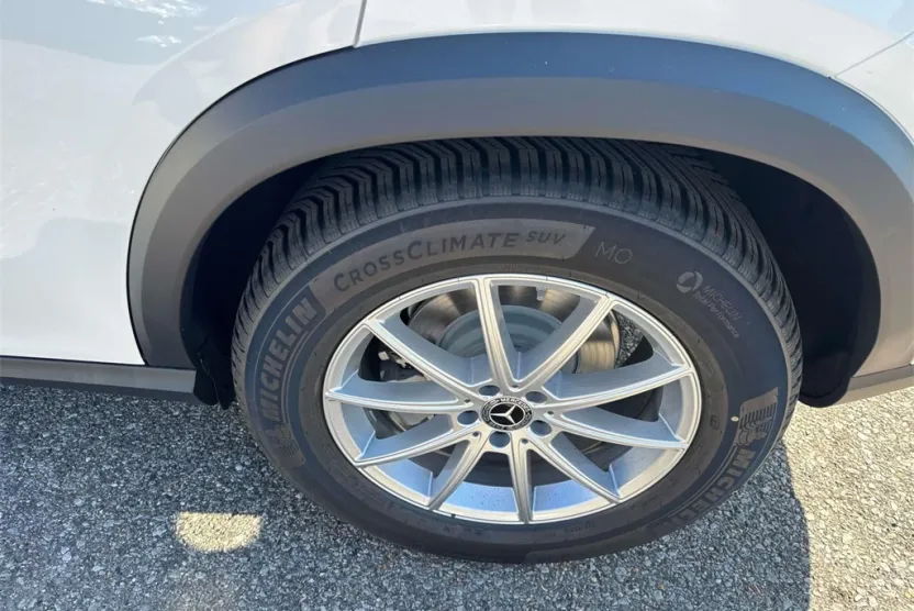 2026 Mercedes Benz GLE 350 4MATIC photo 1