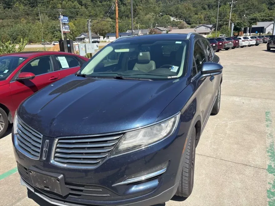 2017 Lincoln MKC Reserve photo 1