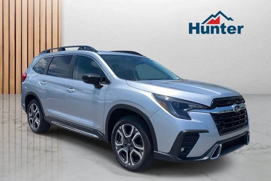 2025 Subaru Ascent Touring photo 1