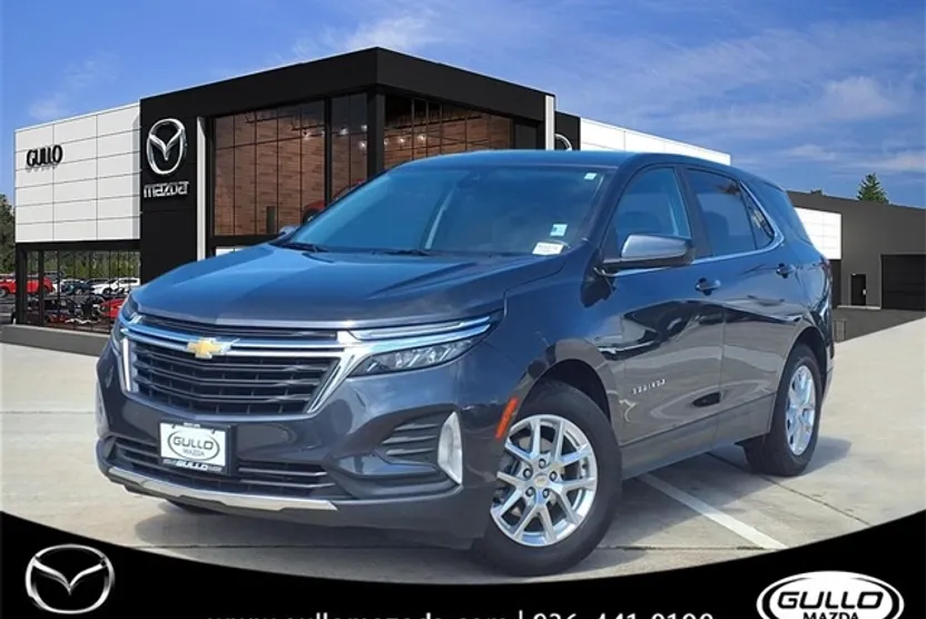 2022 Chevrolet Equinox LT photo 1