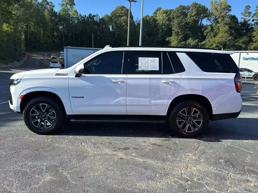 2022 Chevrolet Tahoe Z71 photo 1