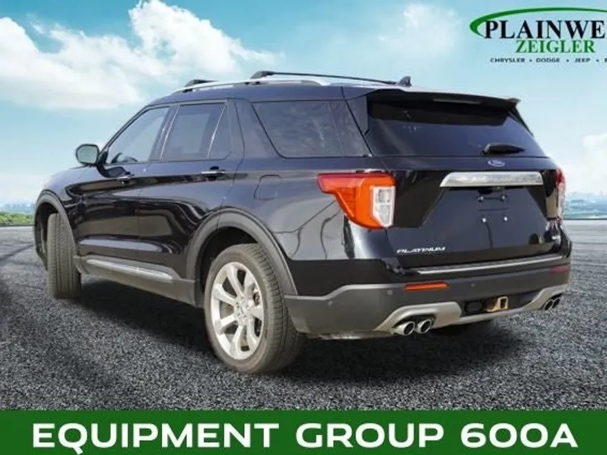 2020 Ford Explorer Platinum photo 1