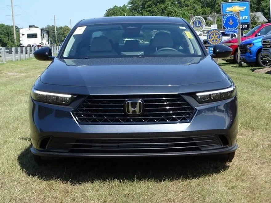 2025 Honda Accord SE photo 1