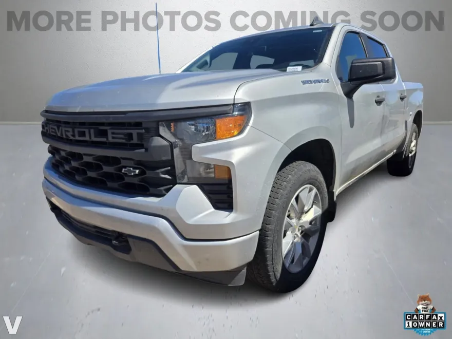 2022 Chevrolet Silverado 1500 Custom photo 1