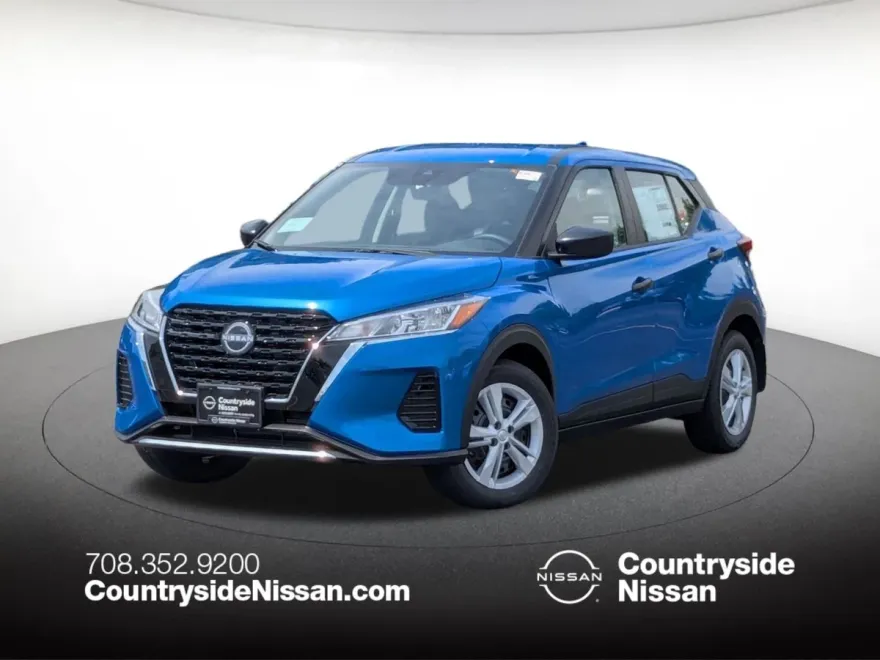 2025 Nissan Kicks Play S photo 1