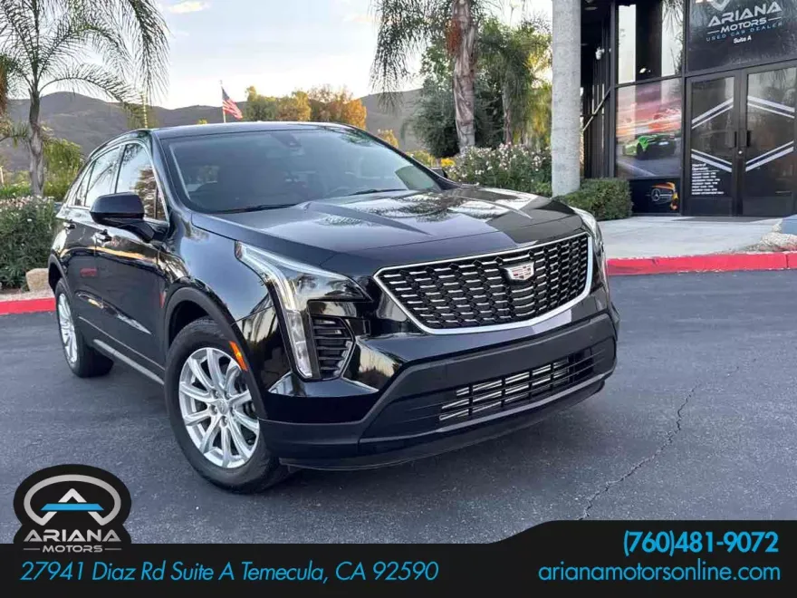 2019 Cadillac XT4 Luxury photo 1