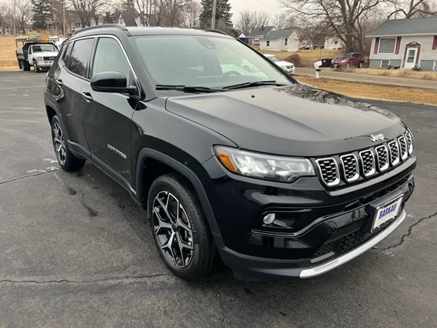 2025 Jeep Compass Limited photo 1