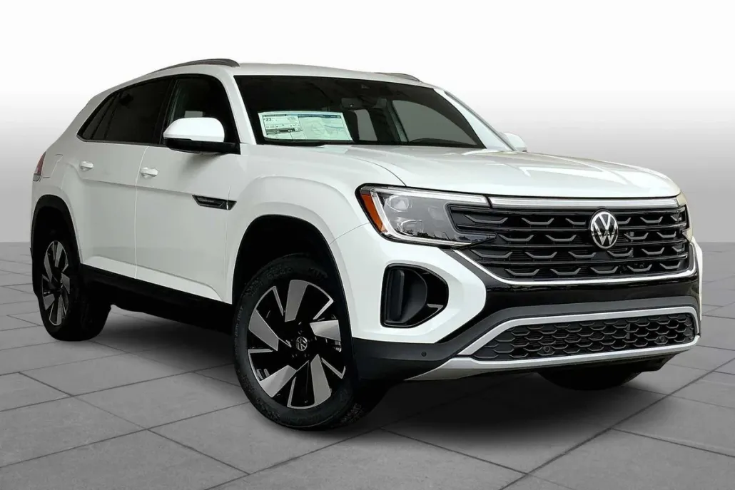 2025 Volkswagen Atlas Cross Sport SE Technology photo 1
