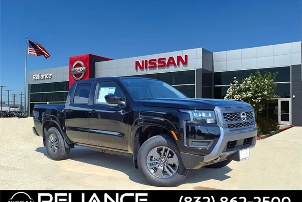 2026 Nissan Frontier Crew Cab SV photo 1