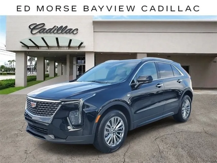 2025 Cadillac XT4 Premium Luxury photo 1