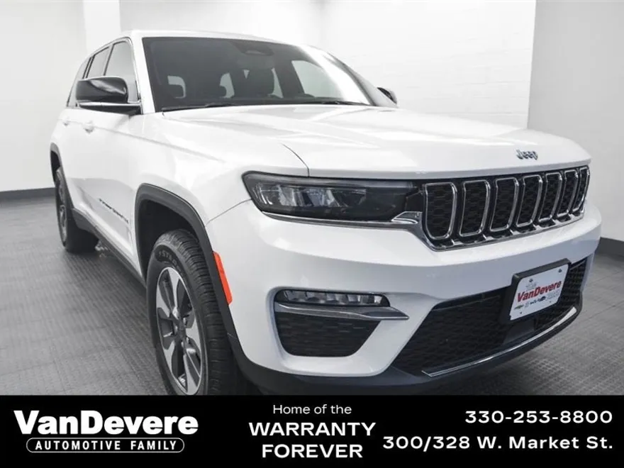 2024 Jeep Cherokee Limited 4xe photo 1
