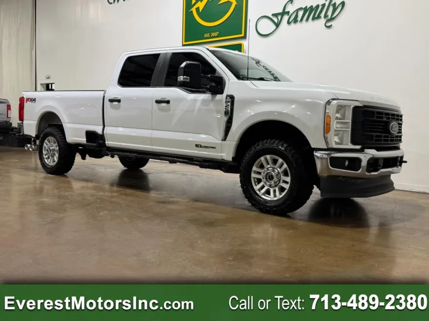 2023 Ford F-250 XL photo 1