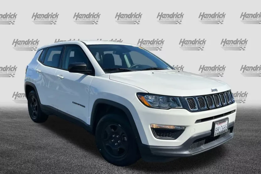 2018 Jeep Compass Sport photo 1