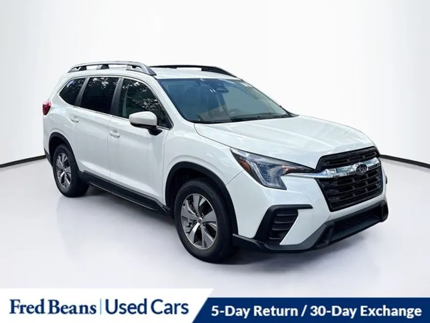 2024 Subaru Ascent Premium photo 1
