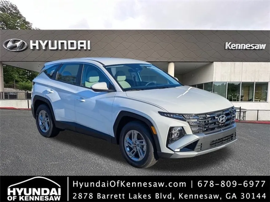 2025 Hyundai Tucson SE photo 1