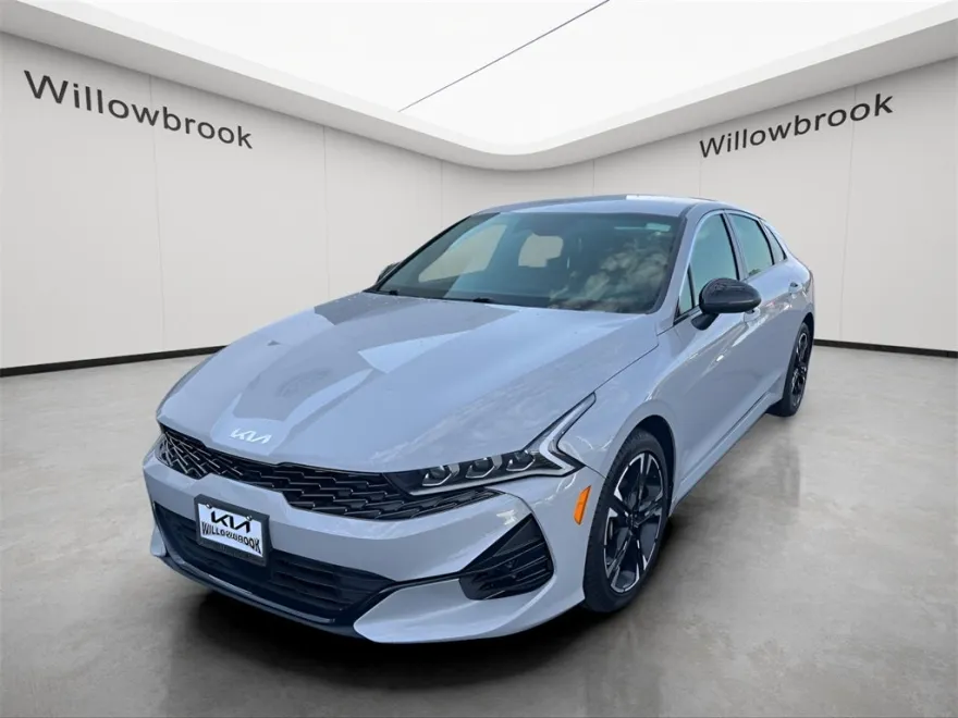 2023 Kia K5 GT-Line photo 1