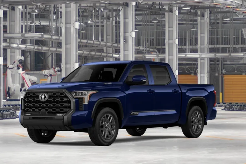 2026 Toyota Tundra Platinum CrewMax photo 1
