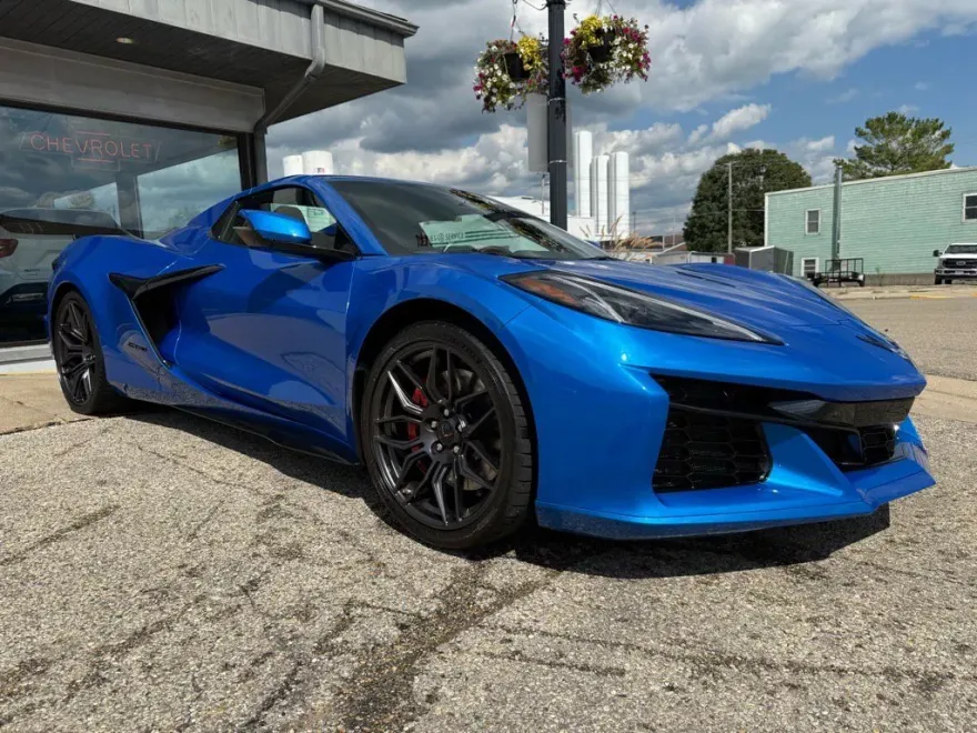 2024 Chevrolet Corvette Stingray Z06 2LZ photo 1
