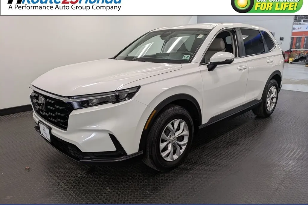 2025 Honda CR-V LX photo 1