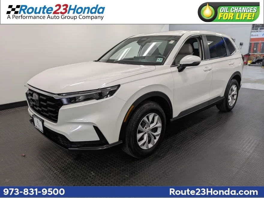 2025 Honda CR-V LX photo 1