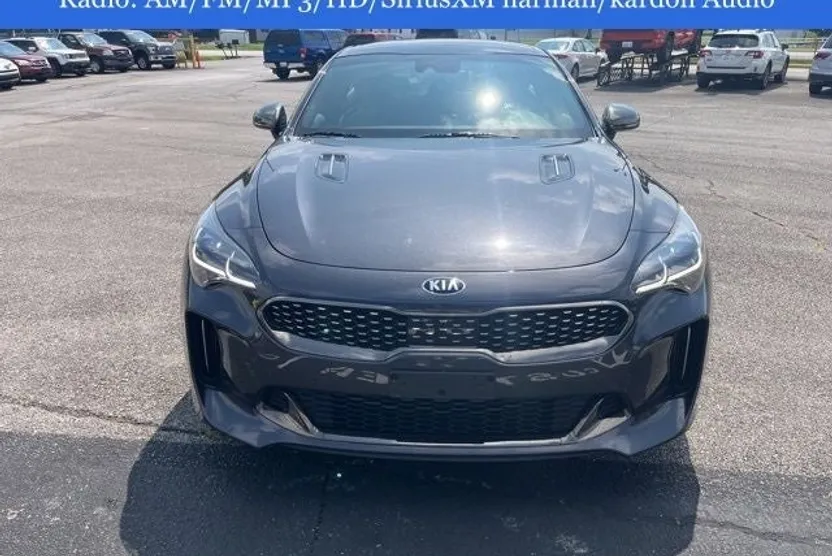 2021 Kia Stinger GT1 photo 1