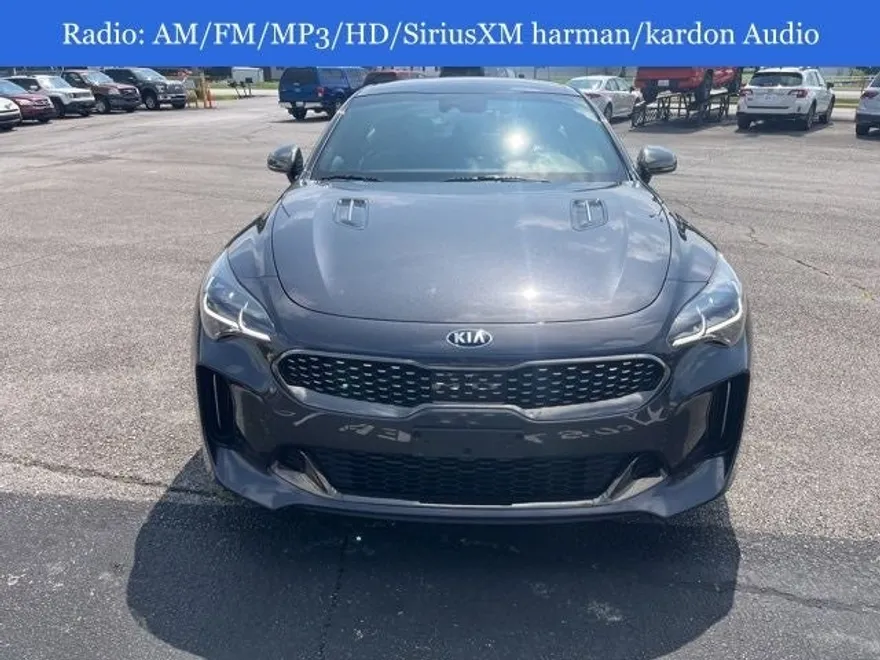 2021 Kia Stinger GT1 photo 1