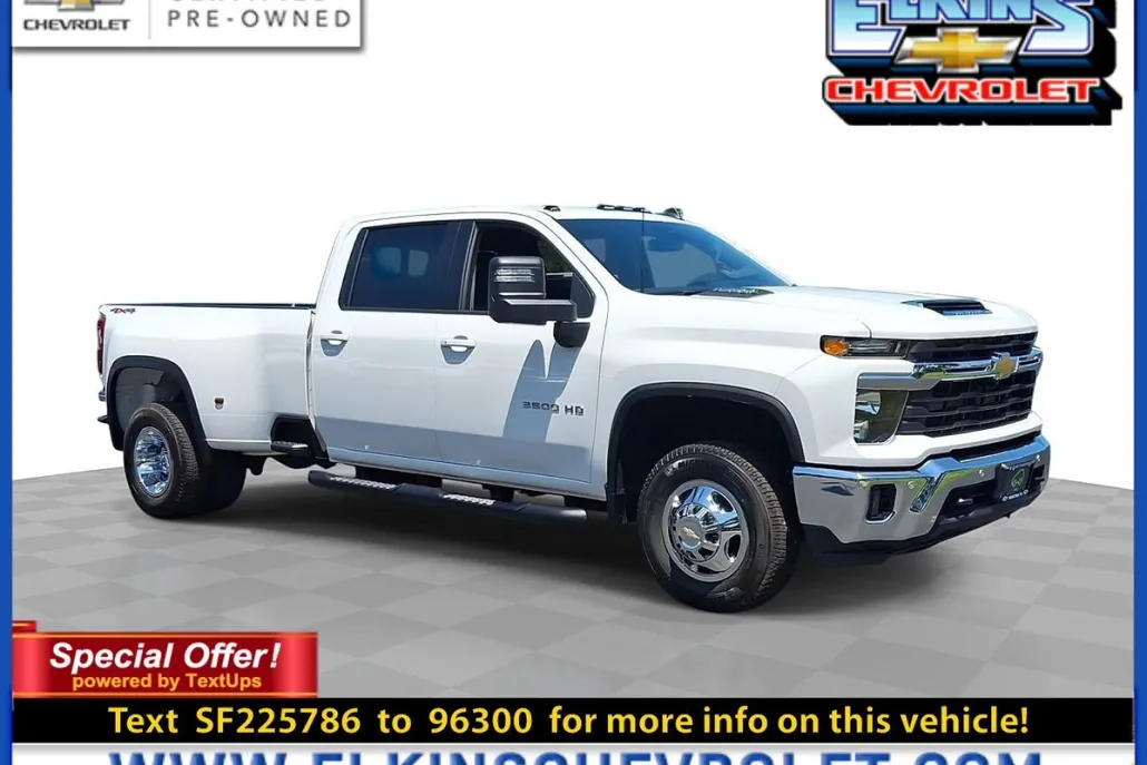 2025 Chevrolet Silverado 3500HD LT photo 1