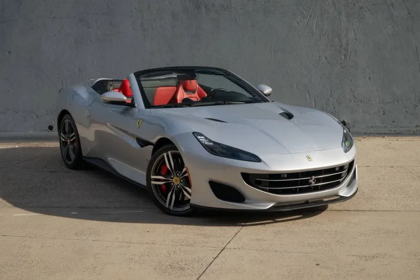 2019 Ferrari Portofino Base photo 1