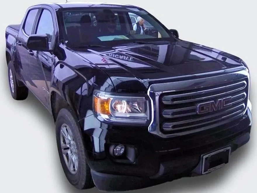 2020 Gmc Canyon SLE photo 1