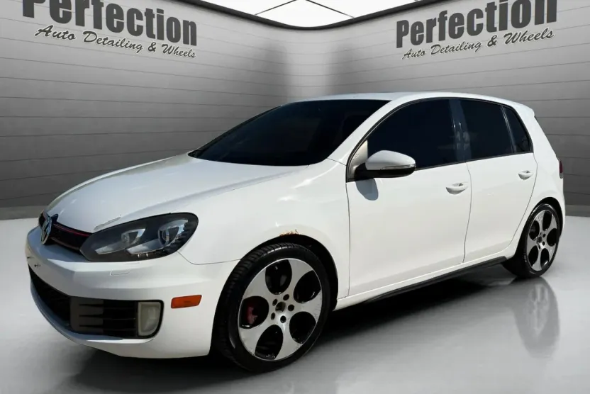 2012 Volkswagen Golf GTI photo 1