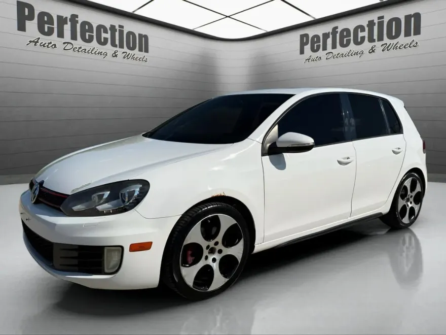 2012 Volkswagen Golf GTI photo 1