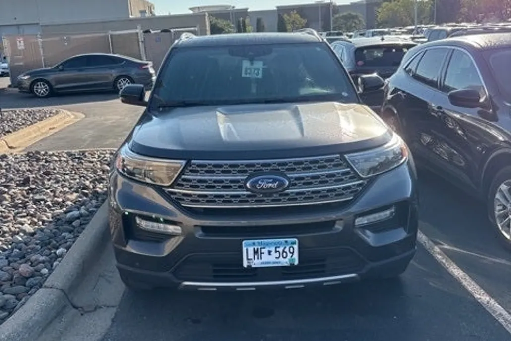 2020 Ford Explorer Limited photo 1