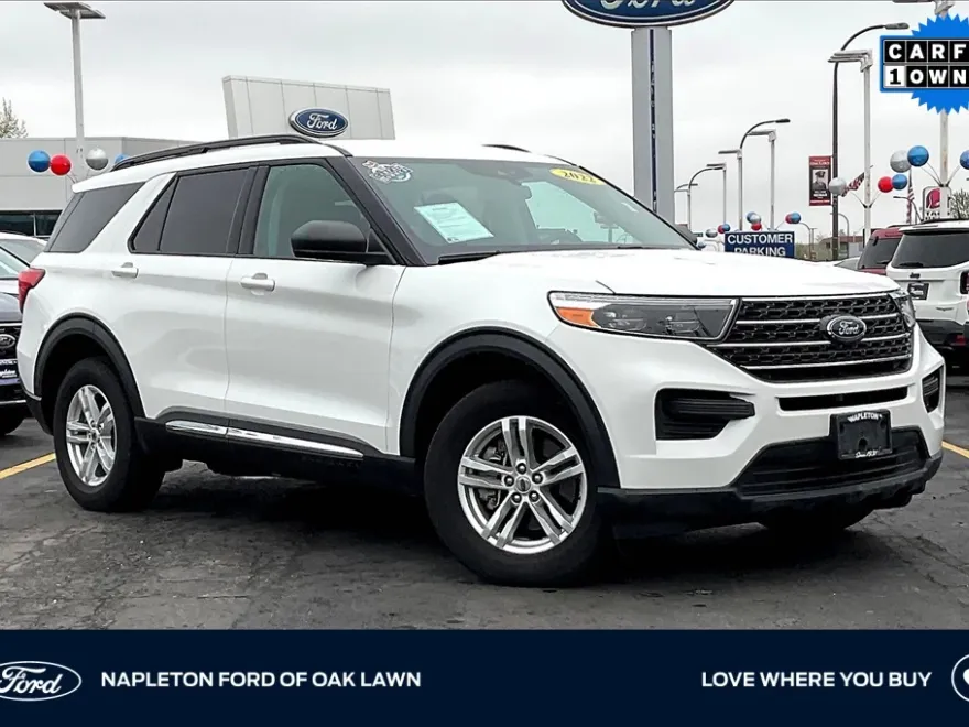 2022 Ford Explorer XLT photo 1