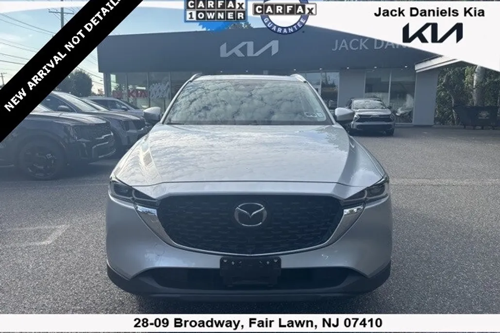2022 Mazda CX-5 2.5 S Preferred photo 1