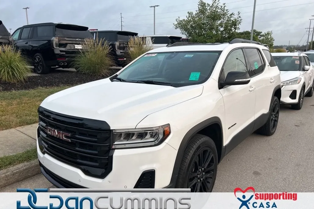 2022 Gmc Acadia SLT photo 1