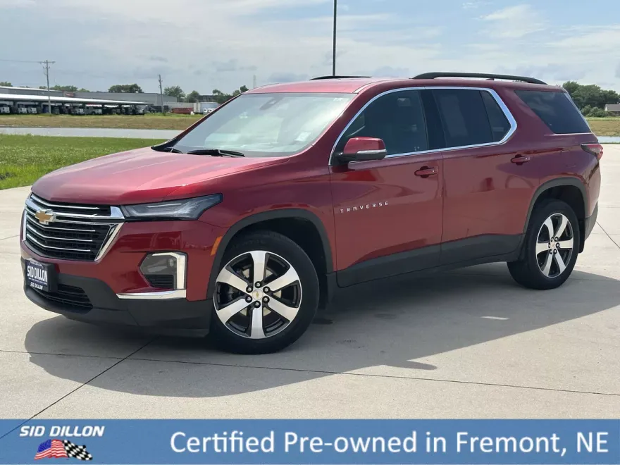 2023 Chevrolet Traverse Leather photo 1