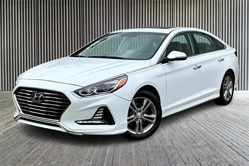 2018 Hyundai Sonata Limited photo 1